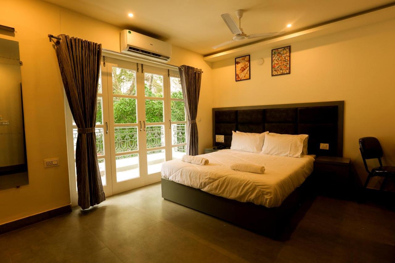 Coastal Pearl Hotel Miramar Panaji Exterior foto
